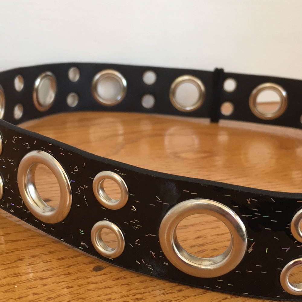 New Girls Belt Size L Color Black with sparkles